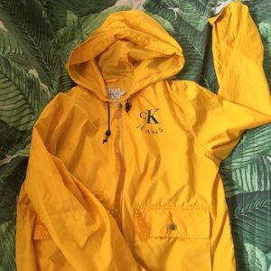 Lightweight Windbreaker
